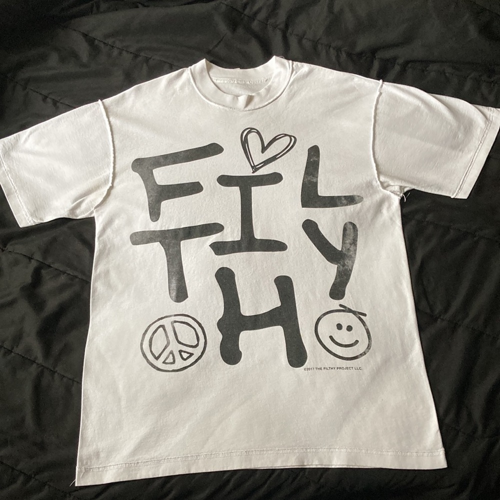 I <3 FILTHY TEE